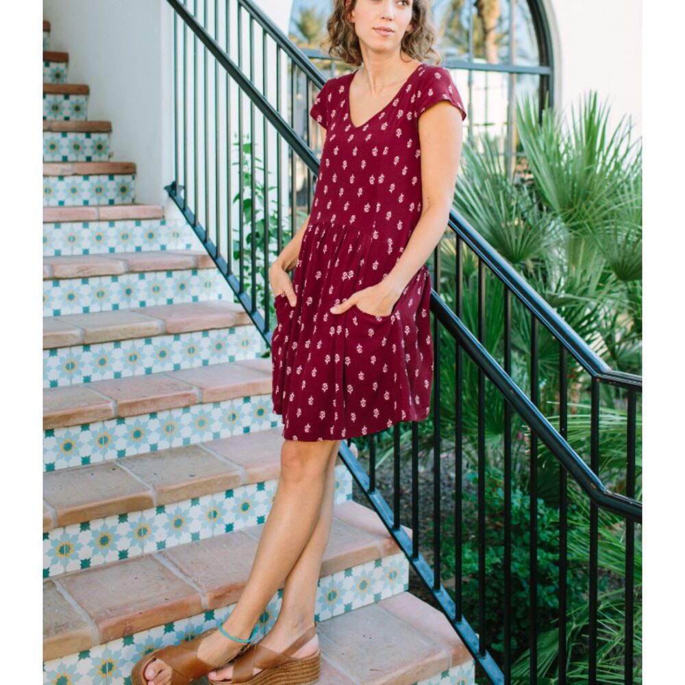 Garnet Hill V Neck Dropwaist Boho Style Cap Sleeve Summer Day Printed Dress Sz 4